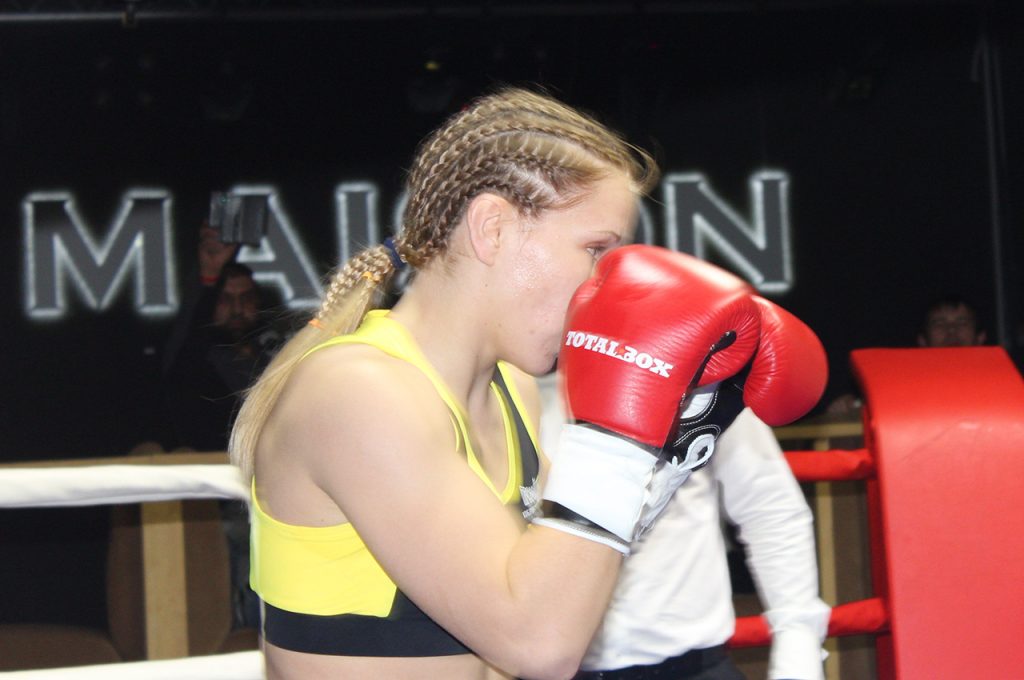 Kutsenko-v-perchatkah-TOTALBOX_2-1024x680.jpg